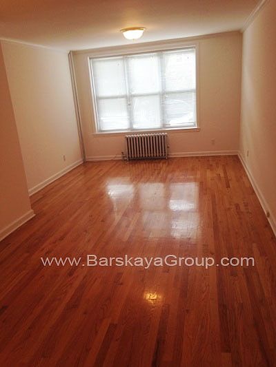 1st image of 3017 49th St APT 1N