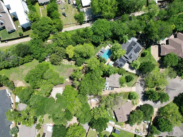 7652 Culcourt St, Dallas, TX 75209