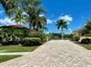 4541 Southern Breeze Dr, Naples, FL 34114