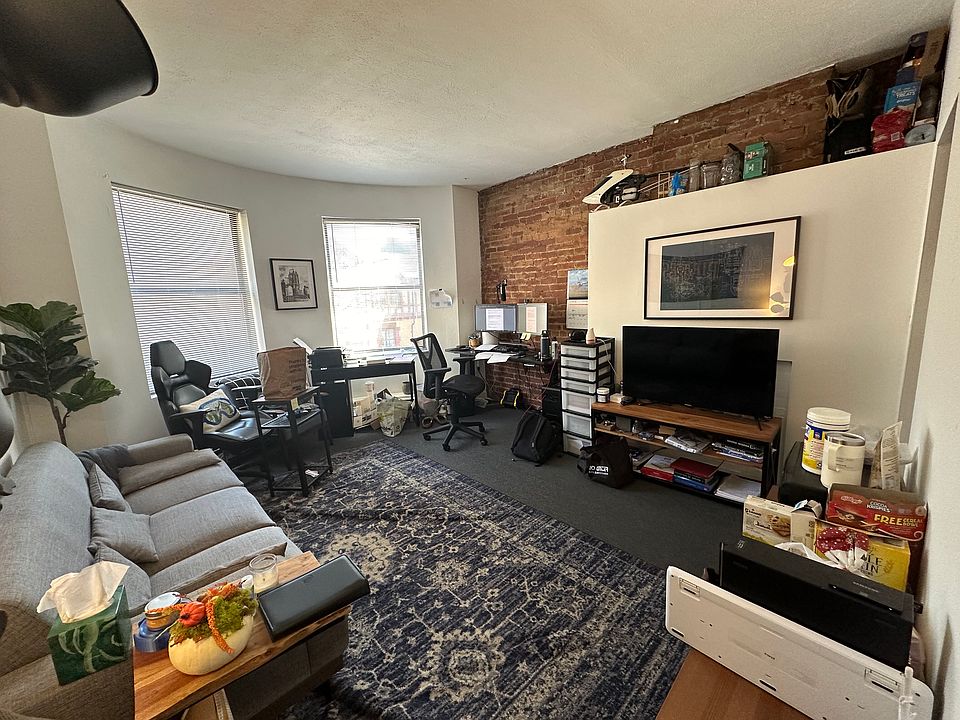 1st image of 49 Hemenway St #8