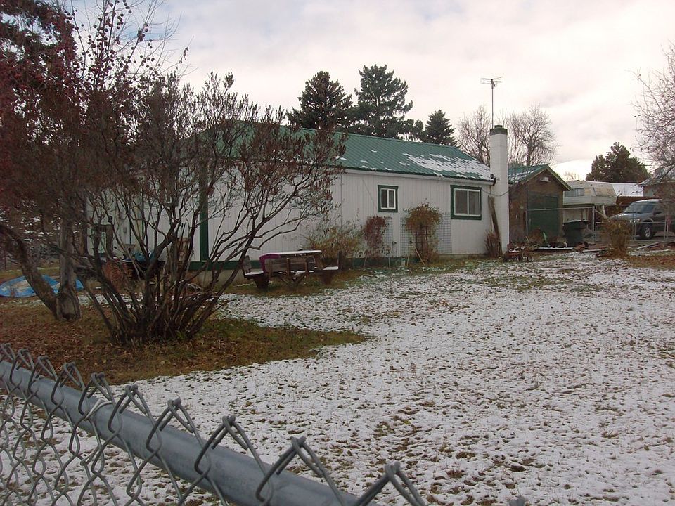 2nd image of 311 W 3rd Ave