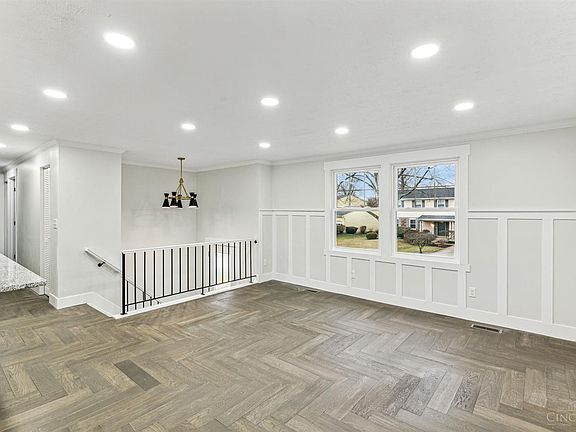 5th image of 11297 Logenberry Cir