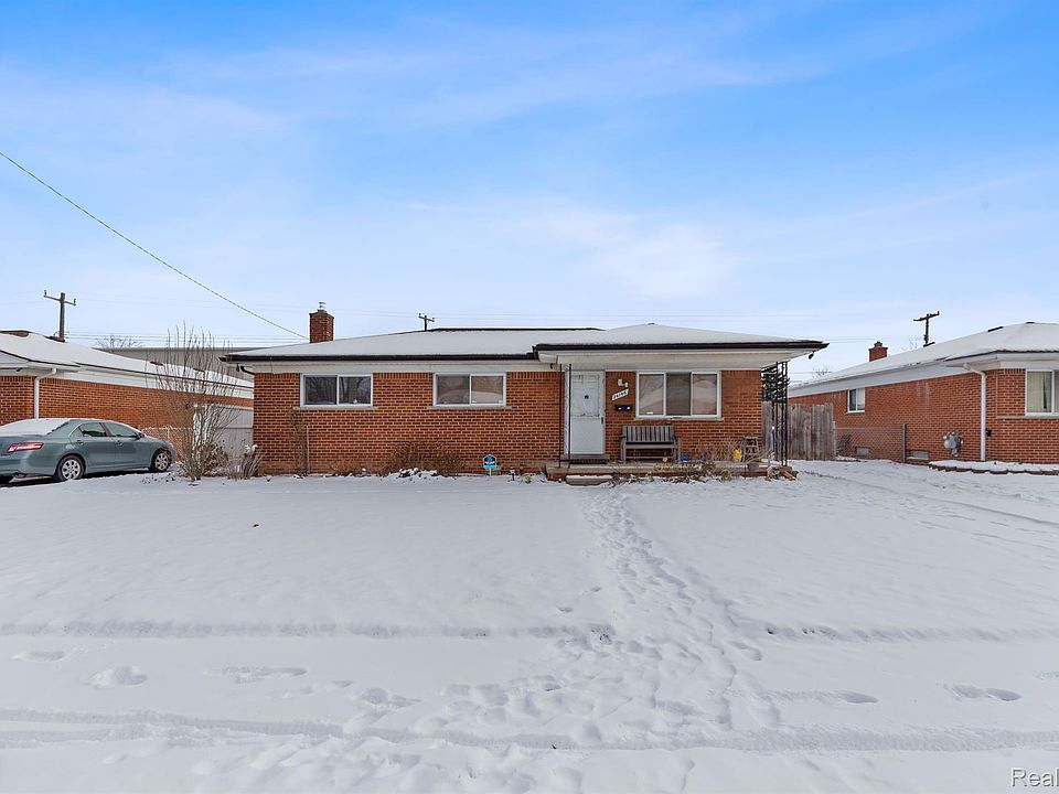 1st image of 24146 Blackmar Ave