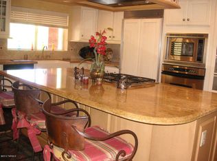 6550 N Saint Andrews Dr, Tucson, AZ 85718
