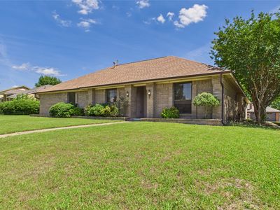 1926 Oakbluff Dr, Carrollton, TX, 75007