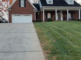 549 Ashmoor Ln, Lexington, NC 27295
