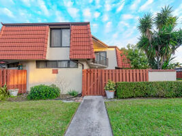 3785 Victoria Drive, West Palm Beach, FL 33406