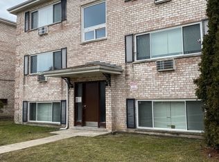 10408 Michael Todd Ter APT 1E, Glenview, IL 60025