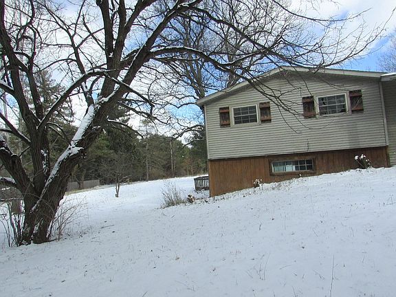 4th image of 10378 McKinley Rd