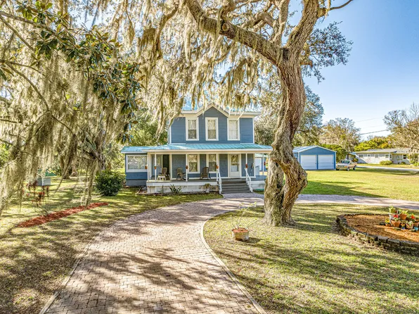 208 S Gaines St, Oak Hill, FL 32759