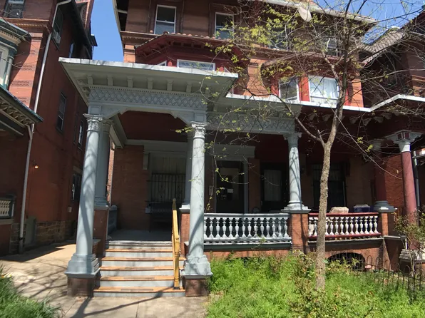 4617 Spruce St, Philadelphia, PA