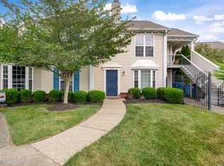 530 Jurich Ct, Simpsonville, KY 40067