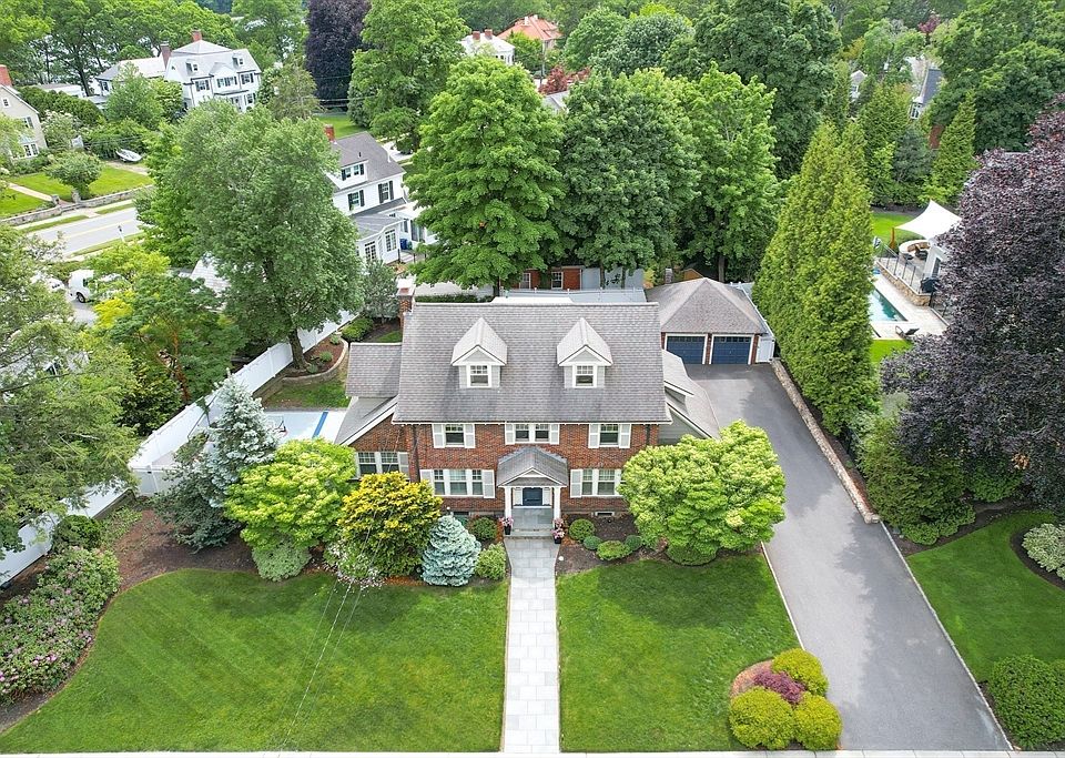 1st image of 78 Bacon St
