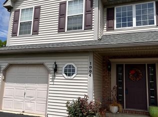 1004 Felix Ct, Reading, PA 19605