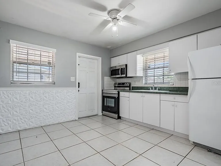 2709 W Abdella St — Photo 10