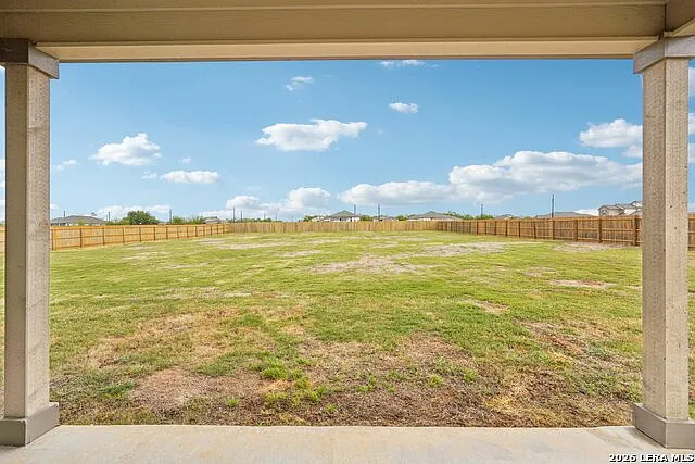 104 Pendleton Cv — Photo 39