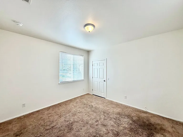 31409 Orchard Ln — Photo 52