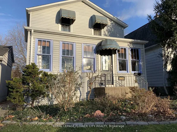 1248 McEwan Ave, Windsor, ON N9B 2G7