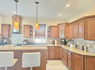 642 Jefferson Ave FLOOR 3, Elizabeth, NJ 07201