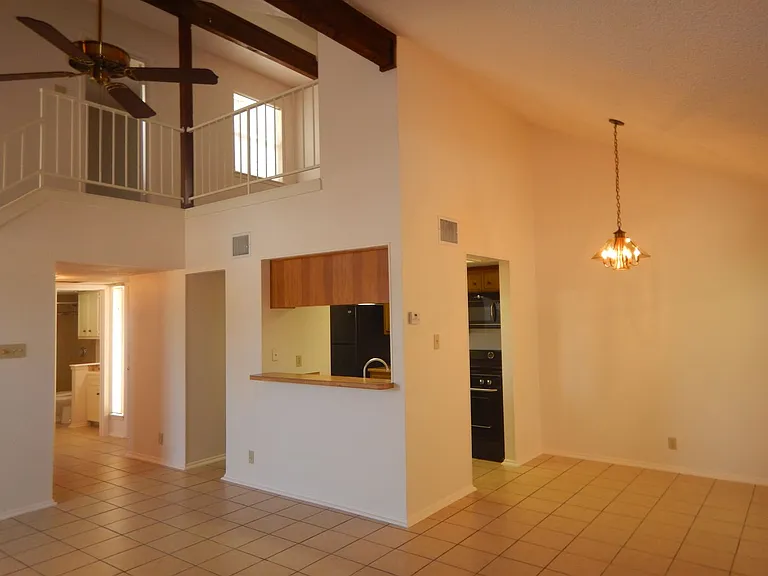 14304 Indian Woods — Photo 5