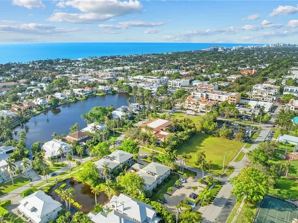 604 7th AVE S #A-604, NAPLES, FL 34102