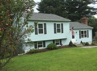 134 Rumonoski Dr, Northbridge, MA 01534