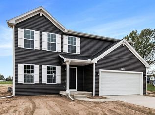 3120 Wren Spike Dr, Grandville, MI 49418