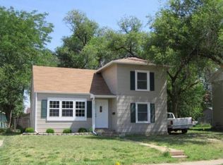 425 Rahm St, Salina, KS 67401
