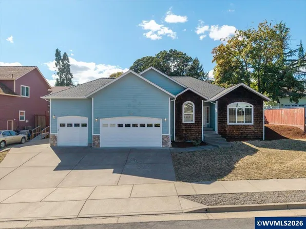2662 NW Oak Glen St, Albany, OR 97321