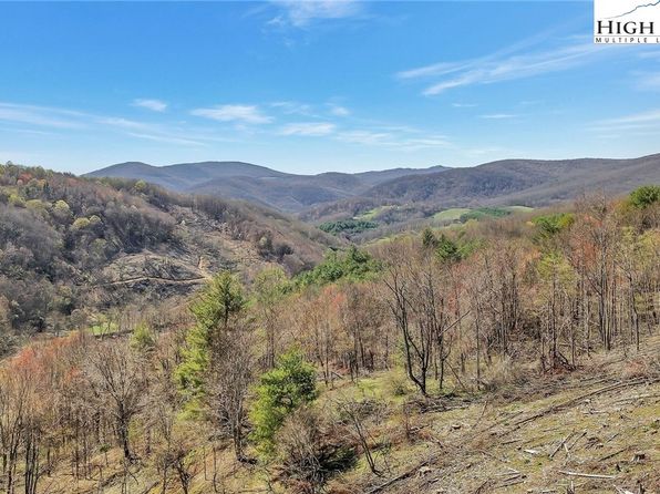 TBD Highlands Parkway, Mouth of Wilson, VA 24363