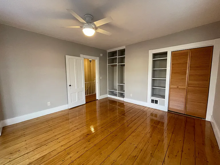 30 Wyatt St #1 — Photo 8