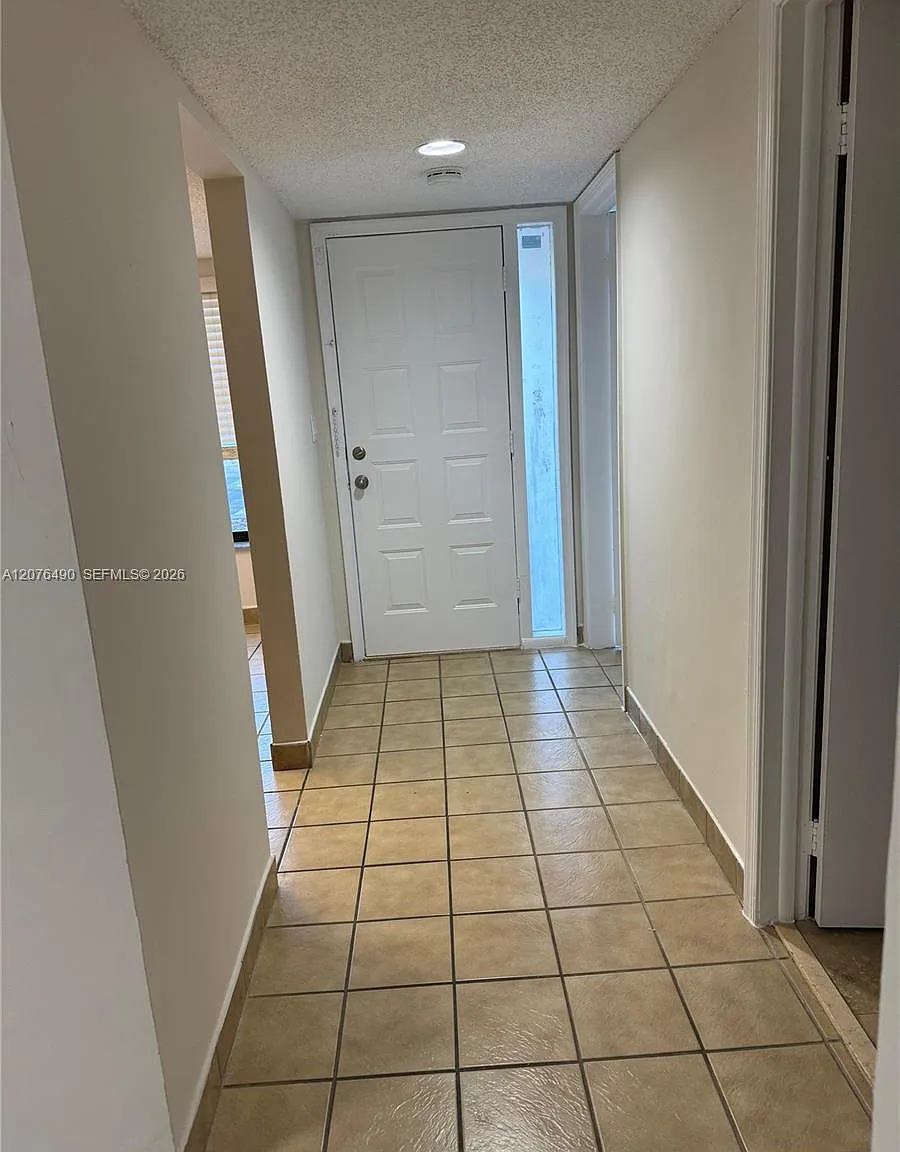 Lakeview Townhomes Condo — Photo 3