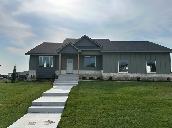 3407 S Dalton St, Wichita, KS 67210