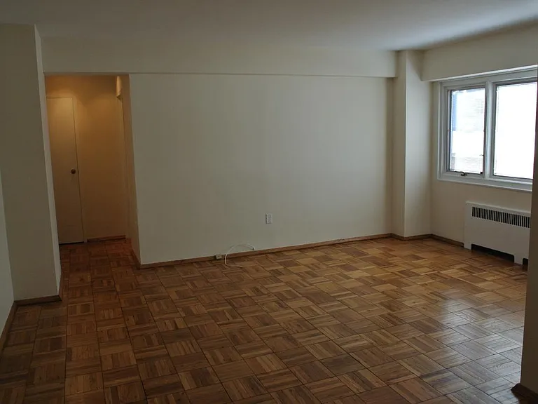 Walking from Kitchen towards entrance thru living area