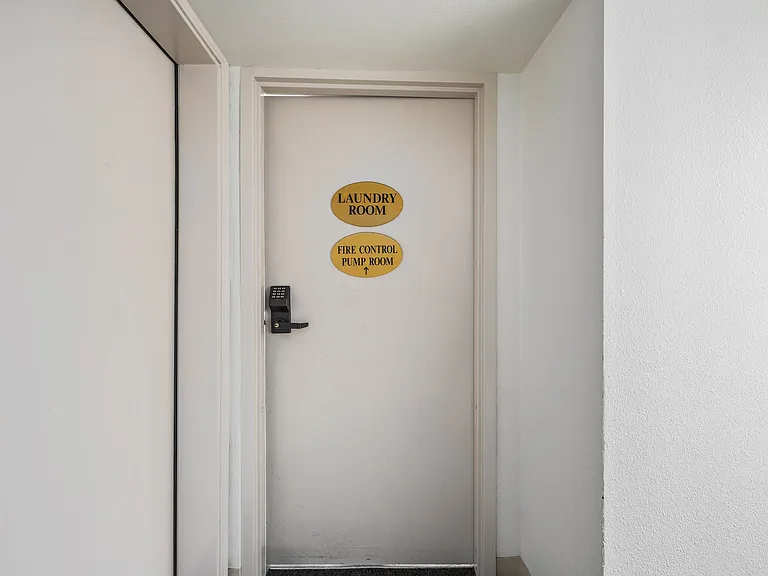 505 E Denny Way #506 — Photo 21