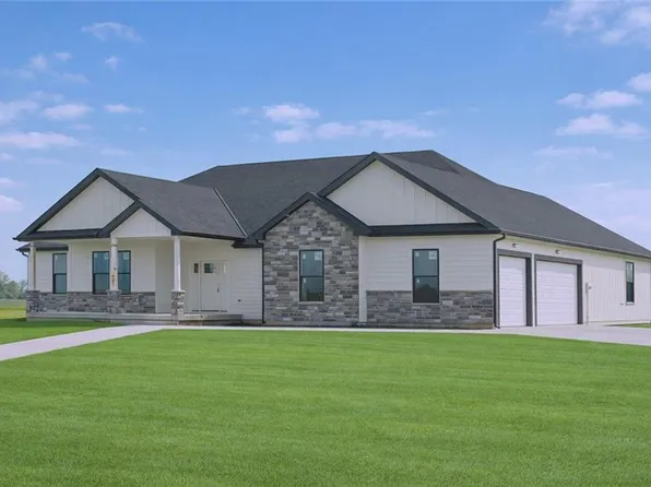 92 Highway, Smithville, MO 64089