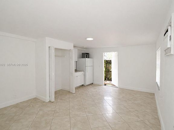 3rd image of 35 Virginia Rd #1