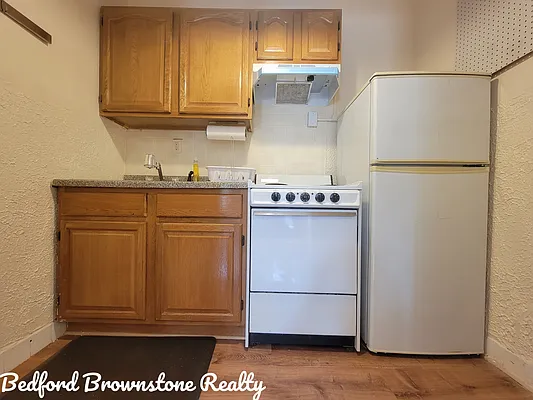 Rented by Bedford Brownstone Realty | media 3