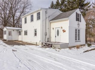 1579 Jackson Rd, Penfield, NY 14526