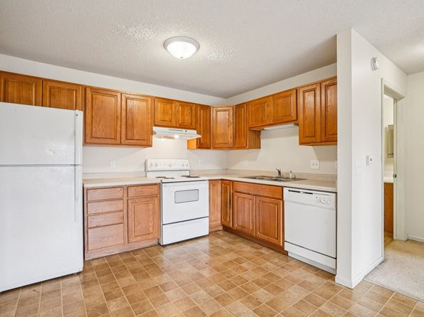 1255 County Road D Cir E #107