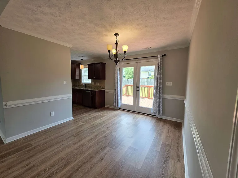 4608 Crystobal Rd — Photo 8