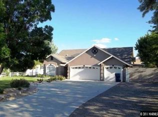 1245 Farm Ln, Fernley, NV 89408