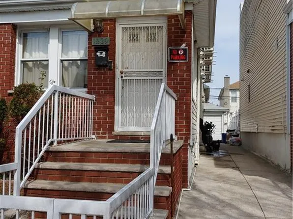 1539 W 5th St, Brooklyn, NY 11204