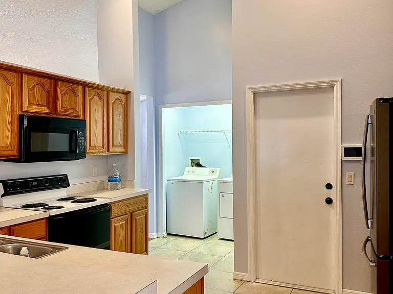 8214 Woodsworth Dr — Photo 10