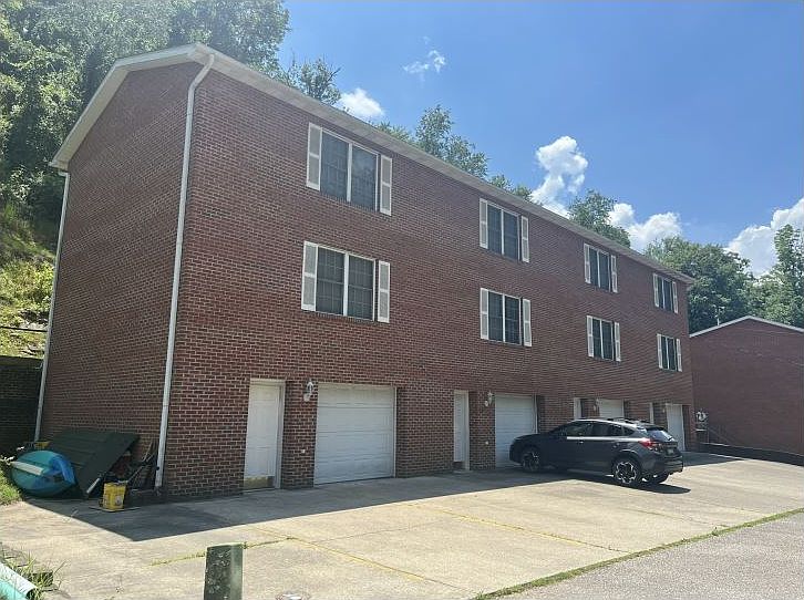 1st image of 68 John Wesley Dr #68