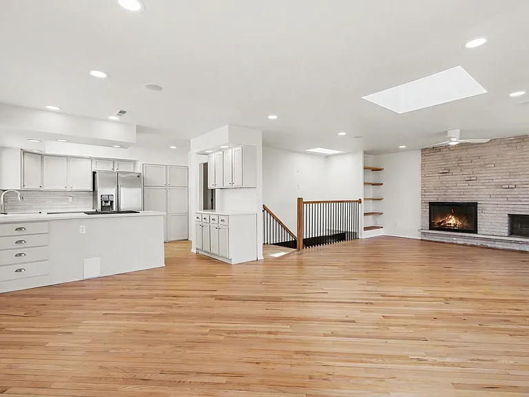 31 Shore Dr — Photo 11