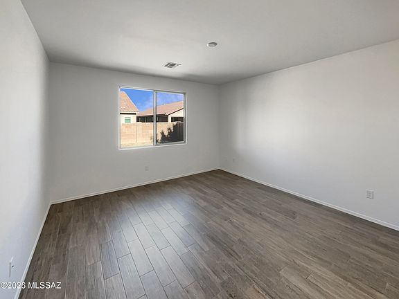 4th image of 11104 W Dawnlight Dr