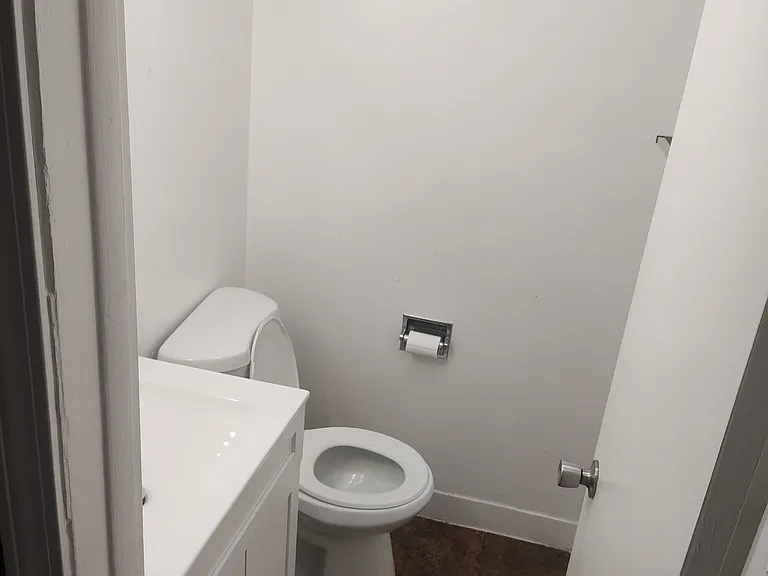 Full bathroom