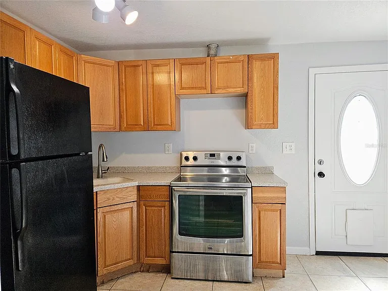 2455 8th Ave N #3 — Photo 5