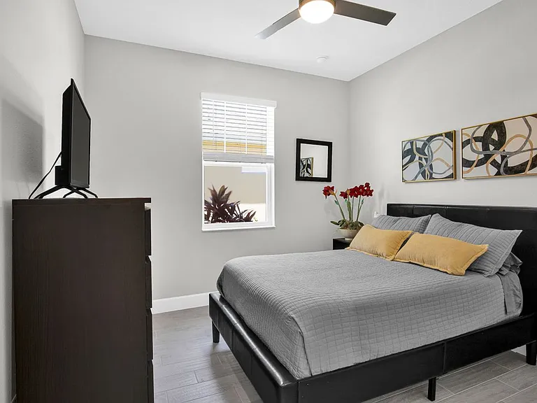 109 Salt Shaker St — Photo 16